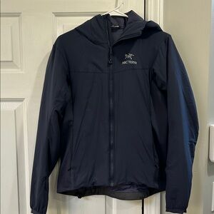Women’s Arc'teryx Midnight Blue Hooded Jacket Size Medium